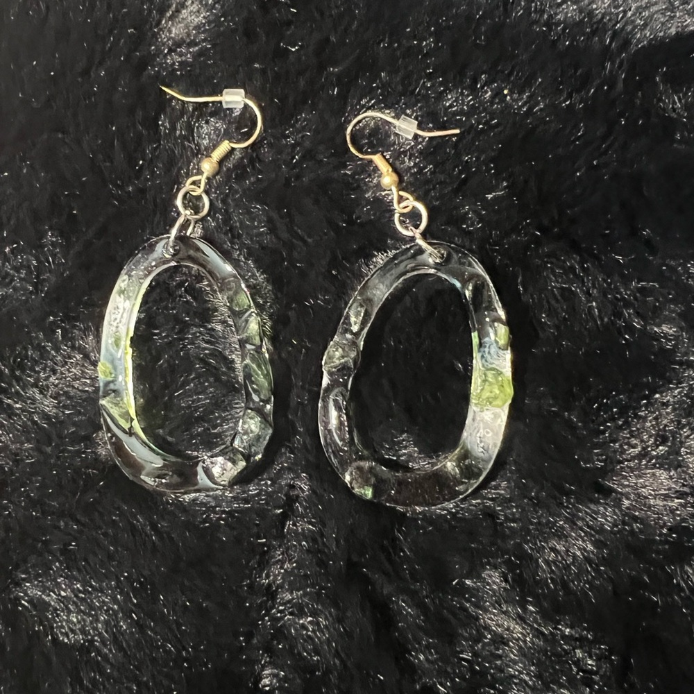 Elegant Black and Green Earrings